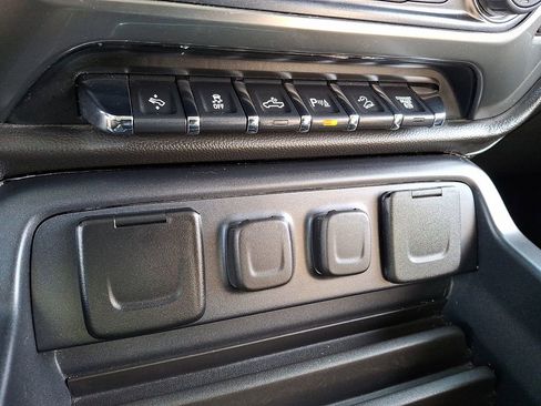 Used 2019 Chevrolet Silverado 2500 LTZ w/ Duramax Plus Package image 29