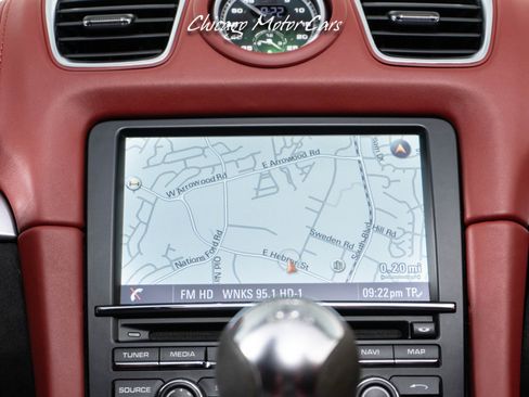 Used 2016 Porsche Boxster Spyder image 25