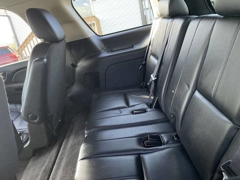 Used 2013 Chevrolet Tahoe LT image 5