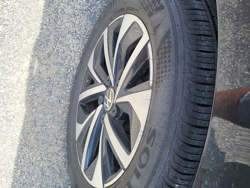 Used 2025 Volkswagen Jetta S image 6