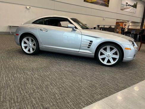 Used 2007 Chrysler Crossfire Limited image 9
