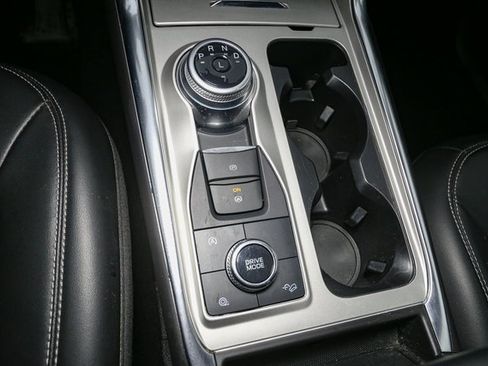 Used 2023 Ford Explorer XLT w/ Equipment Group 202A image 32