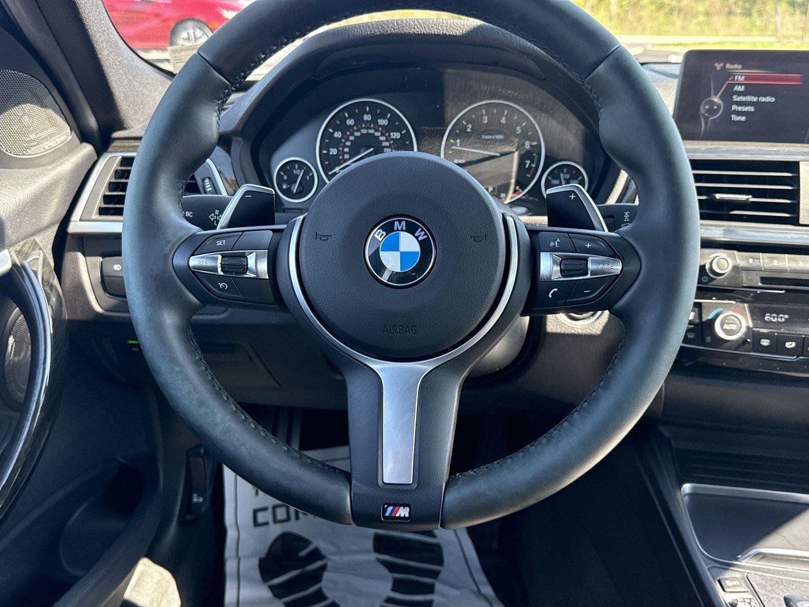 Used 2016 BMW 340i xDrive Sedan AWD/4WD image 23