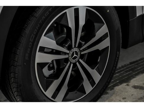 New 2026 Mercedes-Benz GLB 250 4MATIC image 5