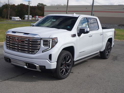 New 2026 GMC Sierra 1500 Denali image 9