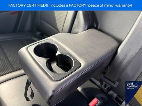 Certified 2025 Ford Escape ST-Line Select AWD/4WD image 18