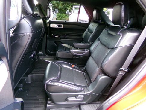 Used 2021 Ford Explorer ST w/ Equipment Group 401A image 17