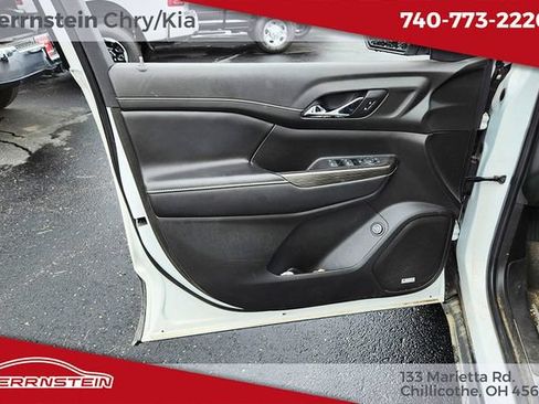 Used 2019 GMC Acadia SLT AWD/4WD image 9