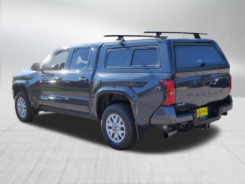 Certified 2024 Toyota Tacoma SR5 AWD/4WD image 6