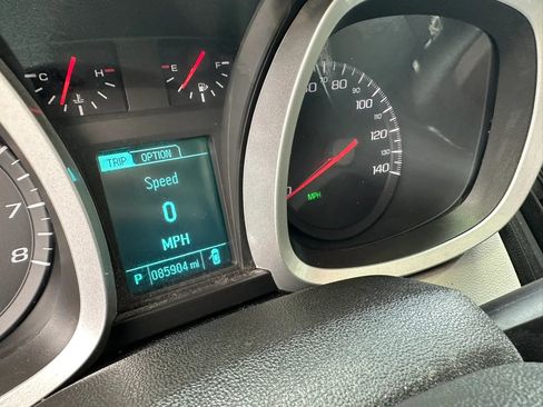 Used 2015 Chevrolet Equinox LS FWD image 20