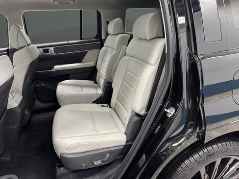 Used 2024 Hyundai Santa Fe Calligraphy image 32