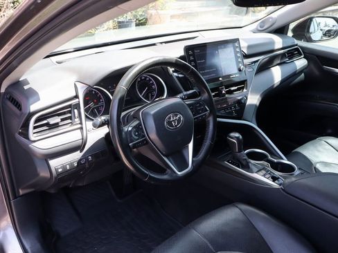 Used 2024 Toyota Camry XLE w/ Navigation Package FWD image 21