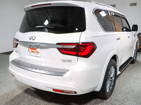 Used 2022 INFINITI QX80 Luxe w/ Cargo Package image 7