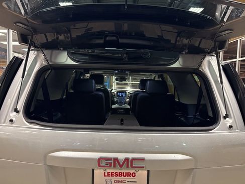 Used 2018 GMC Yukon SLT w/ Open Road Package image 53