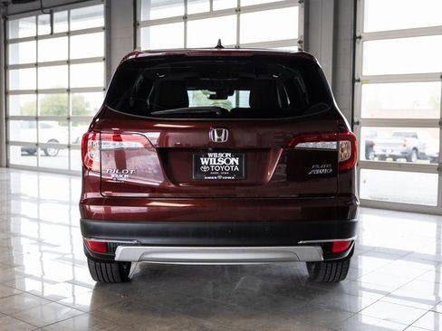 Used 2022 Honda Pilot Elite image 4