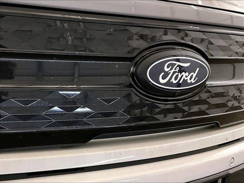 Used 2024 Ford F150 Lightning Platinum AWD/4WD image 29