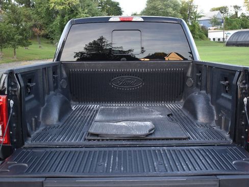 Used 2017 Ford F150 Lariat w/ Equipment Group 501A Mid image 39