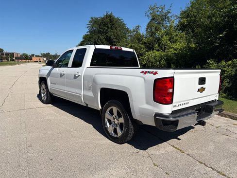 Used 2017 Chevrolet Silverado 1500 LT w/ All Star Edition AWD/4WD image 3