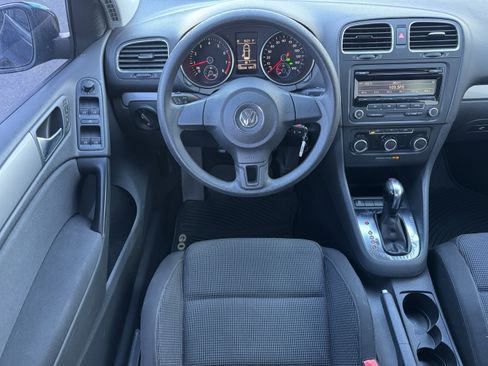 Used 2012 Volkswagen Golf 2.5L image 16