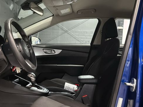 Used 2023 Kia Forte LXS FWD image 10