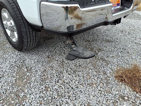 Used 2024 RAM 2500 Big Horn w/ Bed Utility Group image 33