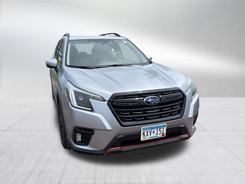 Used 2023 Subaru Forester Sport AWD/4WD image 3
