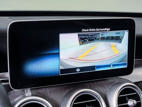 Used 2020 Mercedes-Benz C 300 4MATIC Sedan image 23