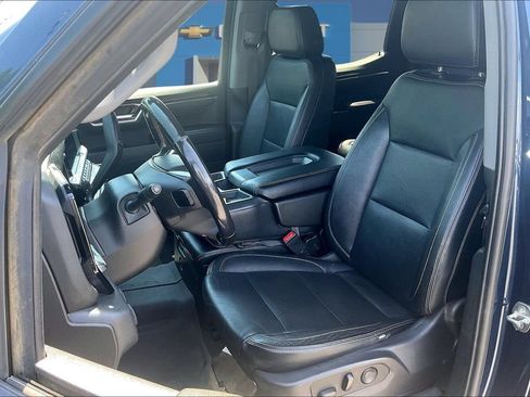 Used 2022 Chevrolet Silverado 1500 LT AWD/4WD image 22