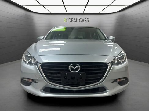 Used 2018 MAZDA MAZDA3 Touring FWD image 8