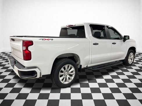 Certified 2023 Chevrolet Silverado 1500 Custom image 9