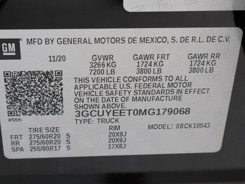 Used 2021 Chevrolet Silverado 1500 RST AWD/4WD image 32