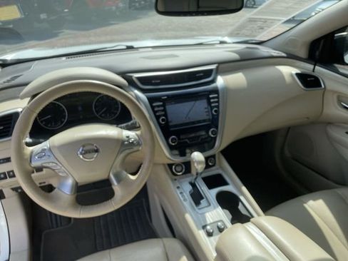 Used 2018 Nissan Murano Platinum w/ Cargo Package FWD image 18