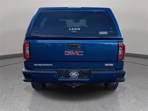 Used 2018 GMC Sierra 1500 SLT w/ All Terrain X Package image 7