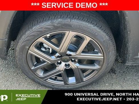 New 2025 Jeep Compass Limited w/ Sun & Sound Group image 5