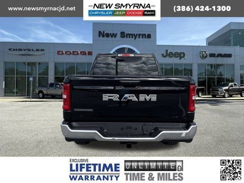 New 2025 RAM 1500 Big Horn image 4