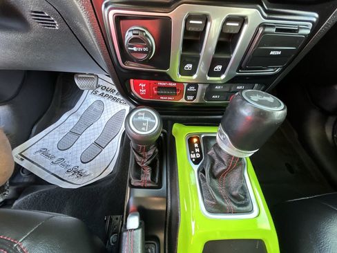 Used 2021 Jeep Wrangler Rubicon image 29