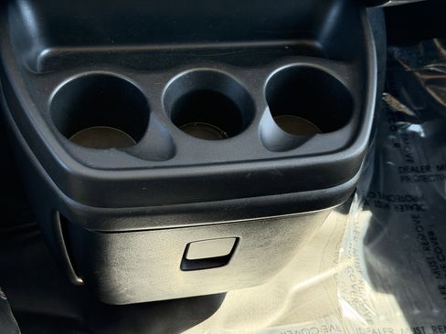 Used 2024 Chevrolet Express 2500 w/ Driver Convenience Package image 17