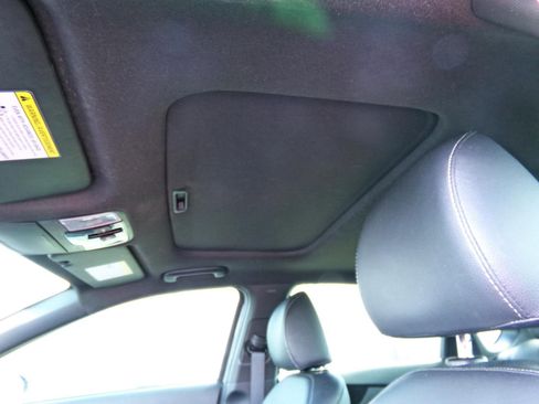 Used 2024 Kia Forte GT-Line w/ GT-Line Premium Package image 3