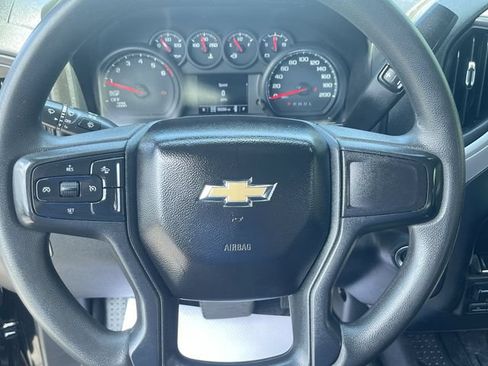 Used 2023 Chevrolet Silverado 1500 Custom AWD/4WD image 11