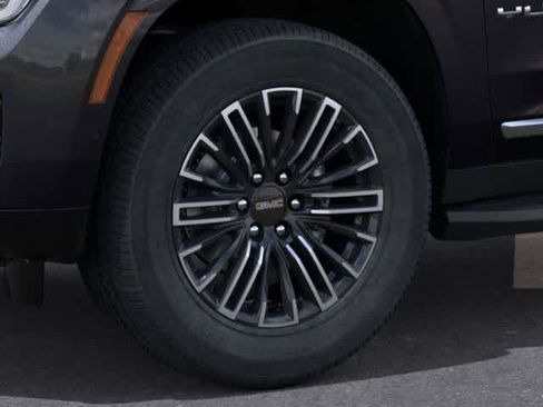 New 2026 GMC Yukon XL Elevation w/ Elevation Premium Package AWD/4WD image 9