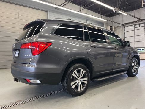 Used 2017 Honda Pilot EX-L image 7