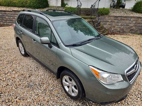Used 2016 Subaru Forester 2.5i Premium w/ Protection Package #1 AWD/4WD image 7