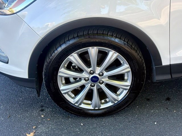 Used 2017 Ford Escape Titanium FWD image 32