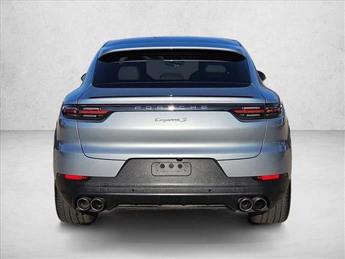 Used 2021 Porsche Cayenne S image 7