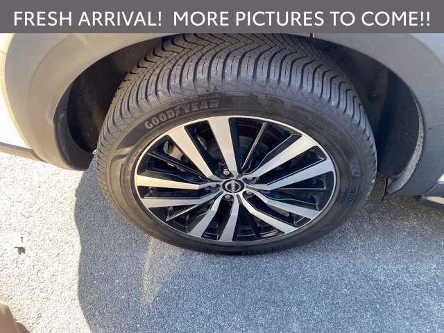 Used 2023 Nissan Pathfinder Platinum w/ Lighting Package (N93) AWD/4WD image 8