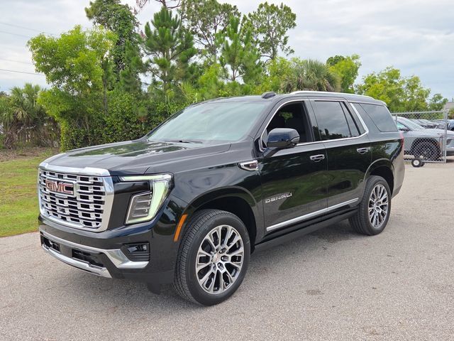 New 2026 GMC Yukon Denali w/ Denali Reserve Package AWD/4WD image 3