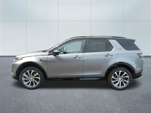 Used 2024 Land Rover Discovery Sport Dynamic SE AWD/4WD image 2