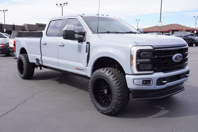 Used 2024 Ford F350 Limited w/ FX4 Off-Road Package AWD/4WD image 17