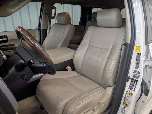 Used 2010 Toyota Sequoia Platinum AWD/4WD image 2