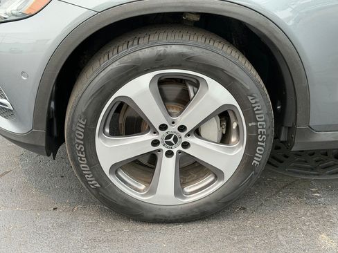 Used 2019 Mercedes-Benz GLC 300 4MATIC image 13
